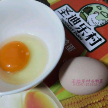 簡約款小清新奶油蛋糕，簡單易做，好吃又好看